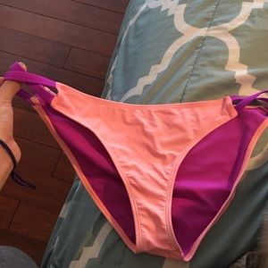 Bottom piece swim suit